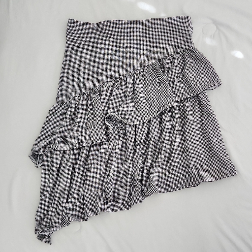 Ruffled Gingham Asymmetric Midi Skirt - Black/White